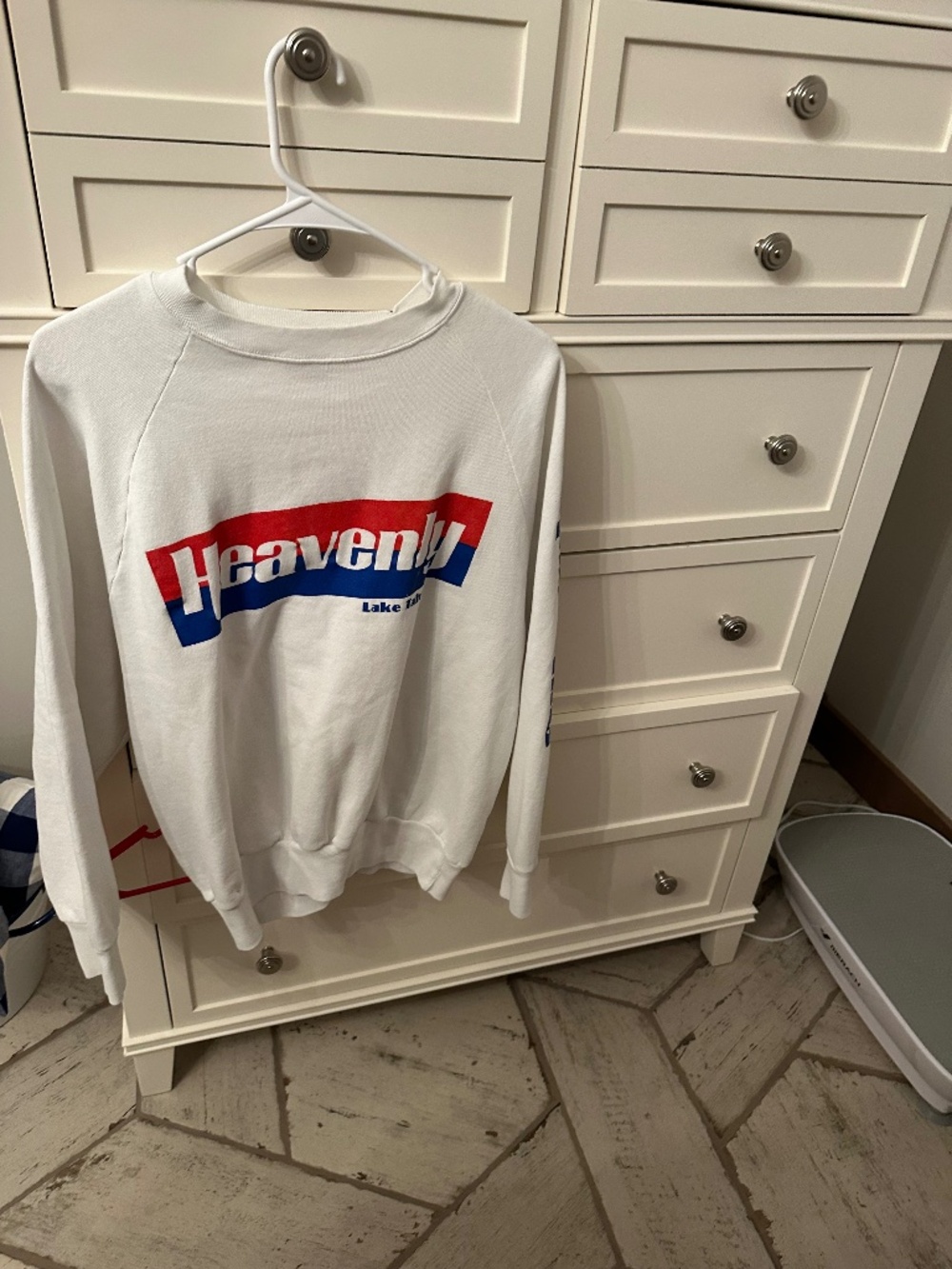 Vintage Heavenly Ski Resort Crewneck Sweatshirt